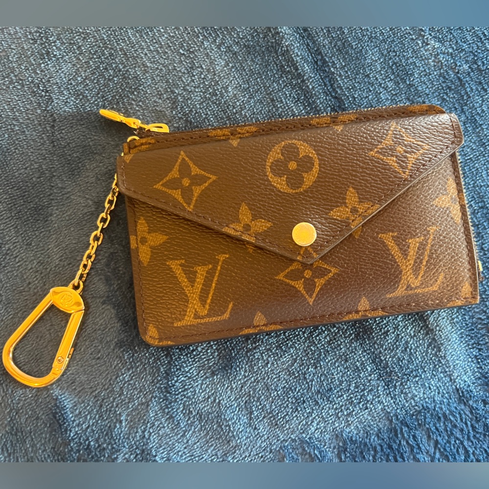 Louis Vuitton Recto Verso monogram black card holder keychain